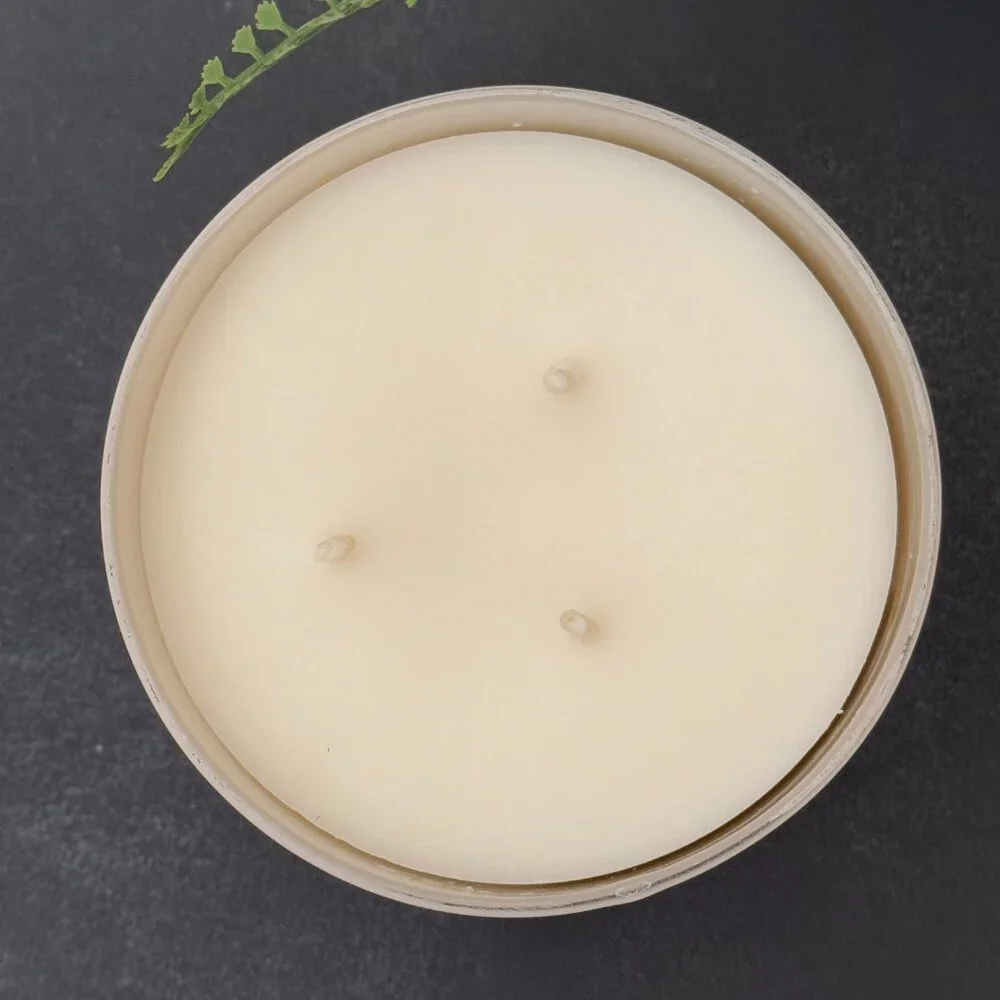 BBW White Tea & Sage White Barn Bath & Body Works 3 Wick Candle - Picture 7 of 10